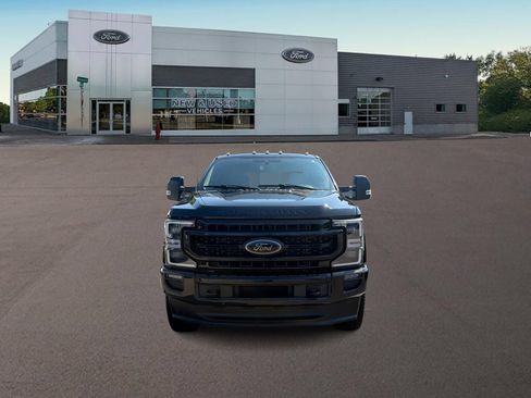 Used 2022 Ford F250 Lariat AWD/4WD image 3