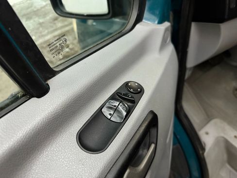 Used 2012 Mercedes-Benz Sprinter 3500 image 13