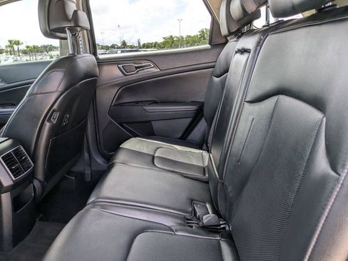 Certified 2023 Kia Sportage SX FWD image 19