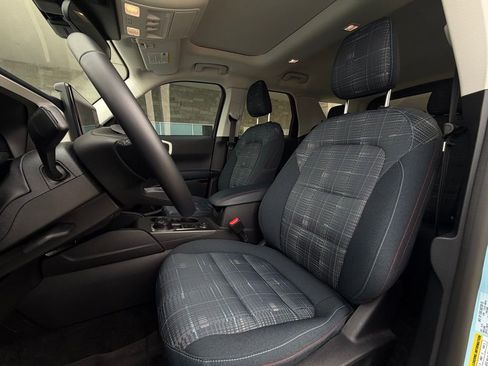 Used 2025 Ford Bronco Sport Heritage w/ Convenience Package image 6