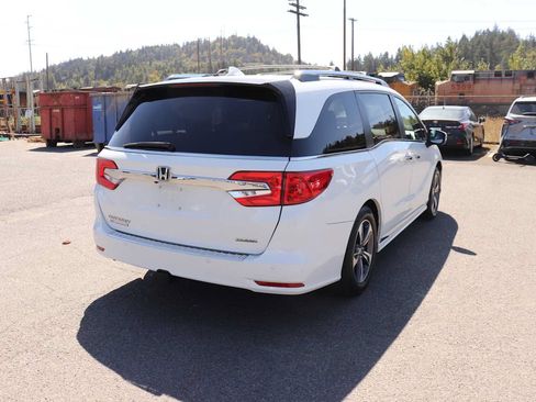 Used 2020 Honda Odyssey Touring image 5