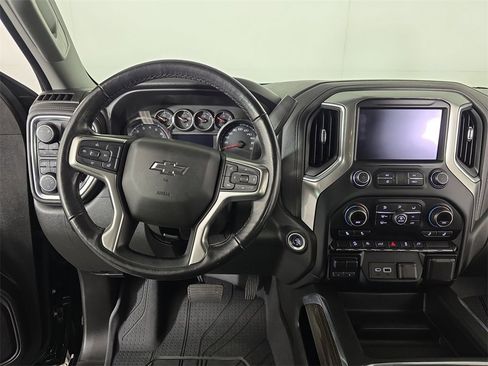 Used 2019 Chevrolet Silverado 1500 LT Trail Boss image 13