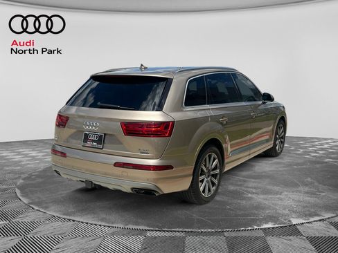 Used 2018 Audi Q7 3.0T Prestige w/ Prestige Package AWD/4WD image 5
