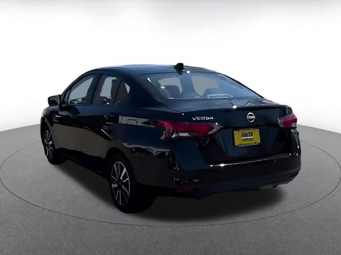 Used 2025 Nissan Versa SV FWD image 11