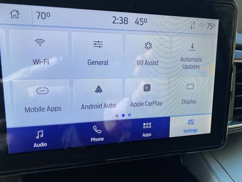 Used 2022 Ford Explorer XLT w/ Equipment Group 202A image 31