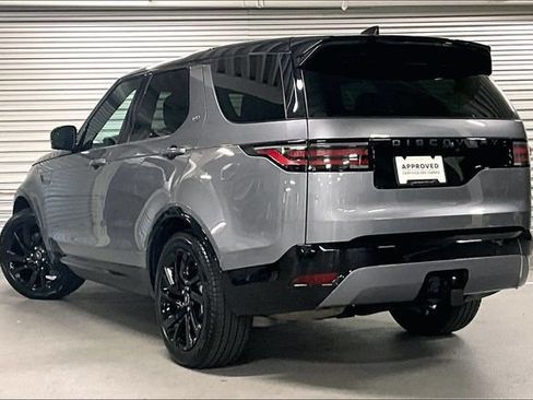 Certified 2025 Land Rover Discovery Dynamic SE AWD/4WD image 10