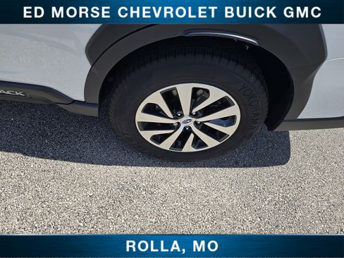 Used 2025 Subaru Outback w/ Popular Package #1A AWD/4WD image 10