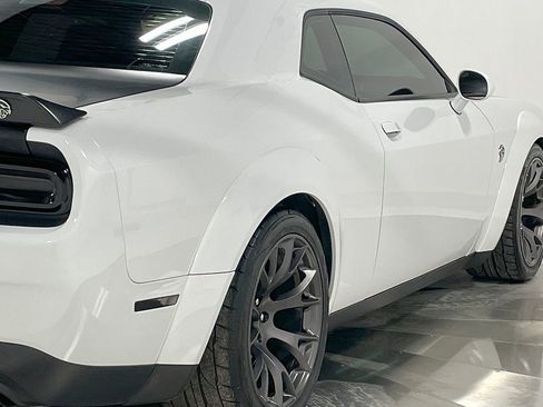 Used 2020 Dodge Challenger SRT Hellcat image 31