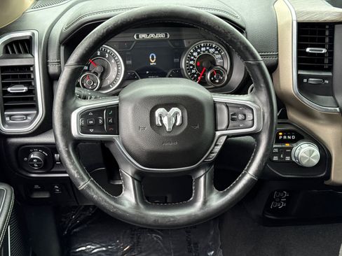 Used 2019 RAM 1500 Laramie image 16