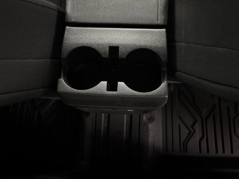 Used 2023 Chevrolet Colorado Trail Boss w/ Technology Package image 25