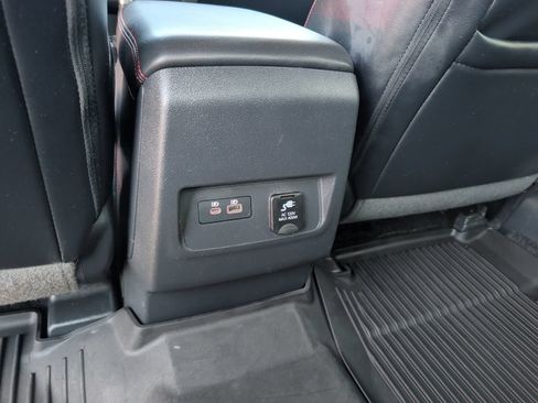 Used 2023 Nissan Frontier PRO-4X w/ Pro-4X Premium Package AWD/4WD image 30