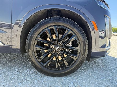 Used 2024 Cadillac XT6 Premium Luxury w/ LPO, Floor Liner Package AWD/4WD image 17