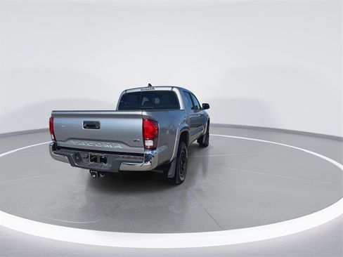 Used 2022 Toyota Tacoma SR5 image 7