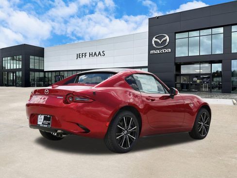 New 2026 MAZDA MX-5 Miata RF Grand Touring image 3