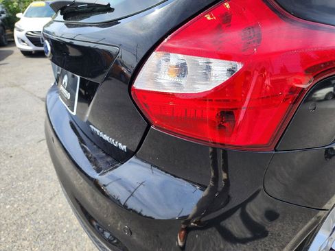 Used 2014 Ford Focus Titanium FWD image 36