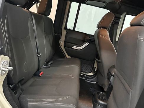 Used 2017 Jeep Wrangler Unlimited Sahara w/ Max Tow Package image 24