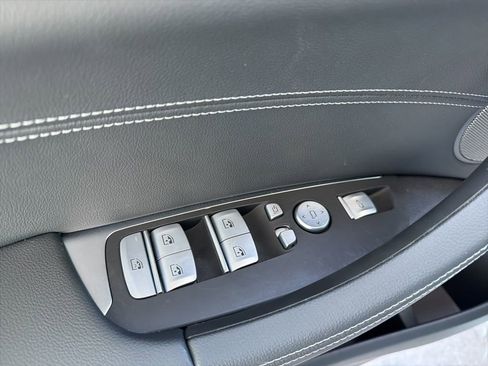 Used 2023 BMW X3 sDrive30i w/ M Sport Package RWD image 8