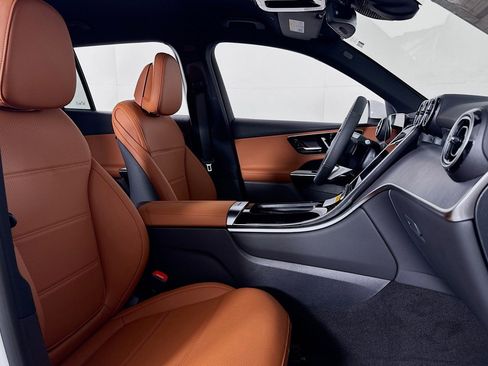 New 2026 Mercedes-Benz GLC 300 image 6