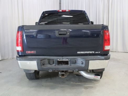 Used 2009 GMC Sierra 2500 SLT w/ Entertainment Package AWD/4WD image 22