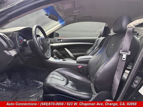 Used 2009 INFINITI G37 Journey RWD image 6