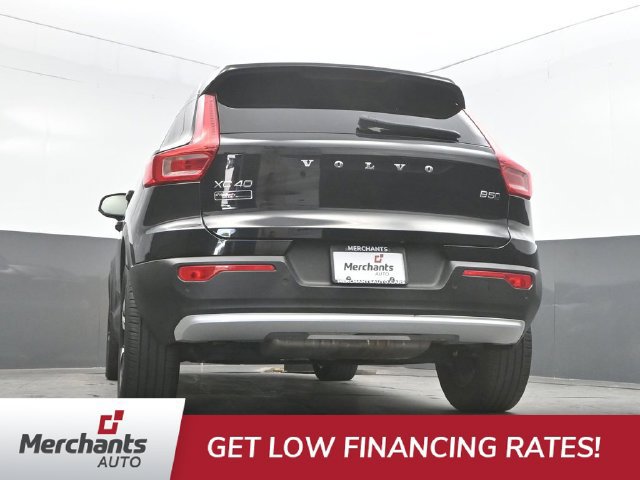 Used 2024 Volvo XC40 B5 Core AWD/4WD image 39
