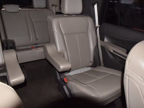 Used 2020 Ford Expedition XLT w/ Equipment Group 202A image 22