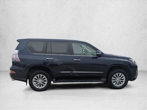 Used 2019 Lexus GX 460 Premium image 4