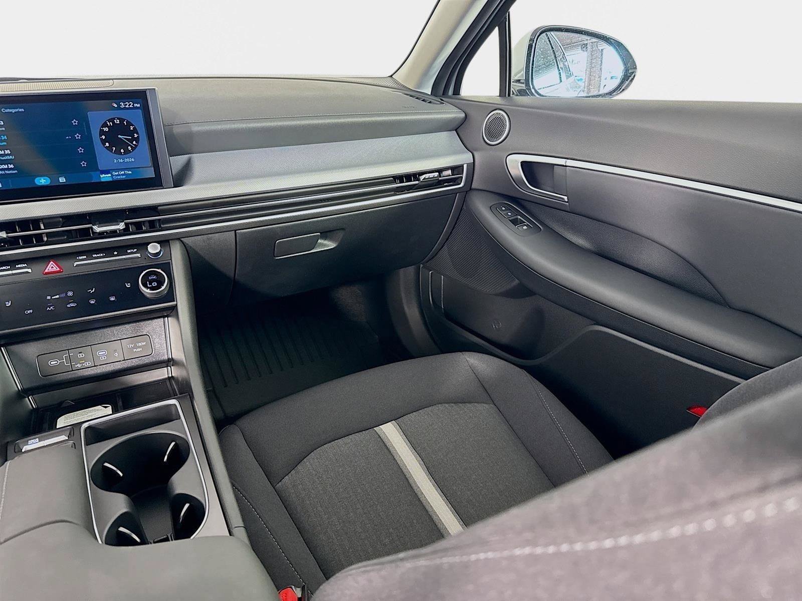 New 2026 Hyundai Sonata SEL FWD image 23