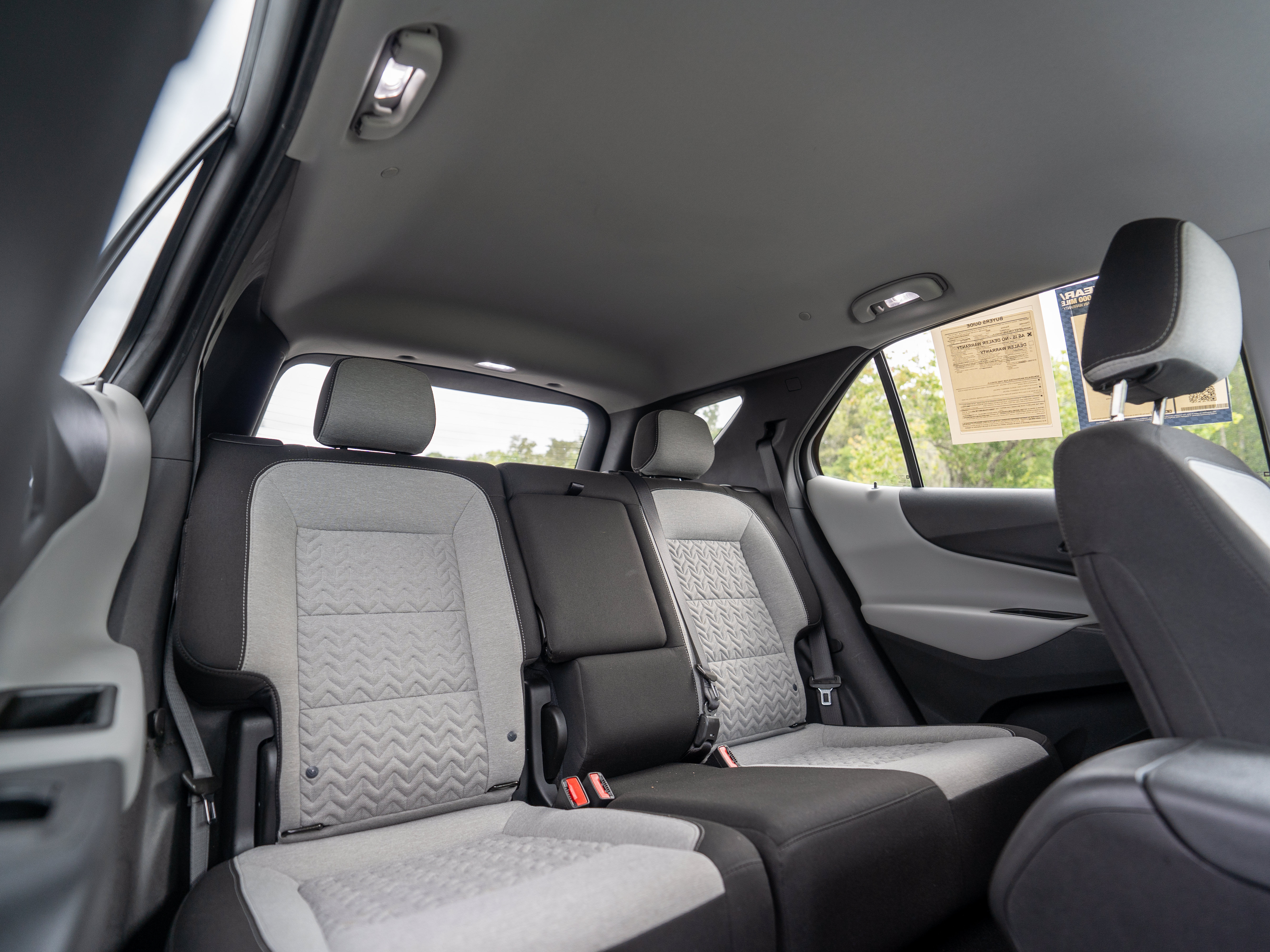 Used 2022 Chevrolet Equinox LS w/ LS Convenience Package FWD image 13