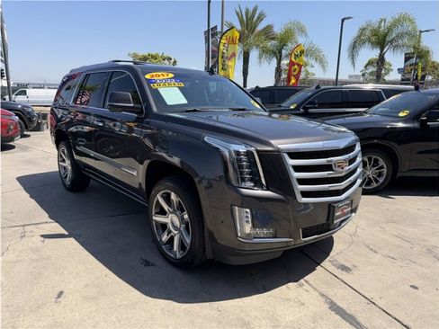 Used 2017 Cadillac Escalade Premium Luxury AWD/4WD image 60
