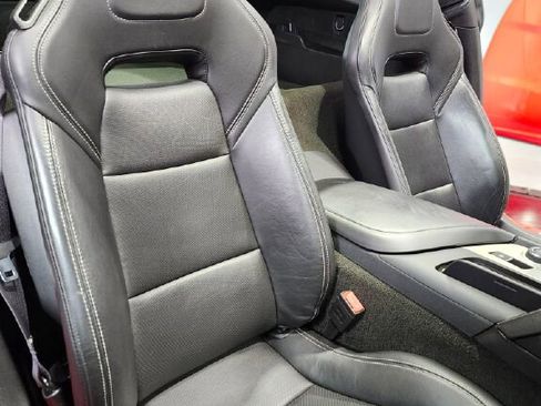 Used 2015 Chevrolet Corvette Stingray Coupe RWD image 28