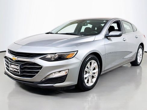 Certified 2025 Chevrolet Malibu LT FWD image 1