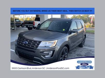 Used 2017 Ford Explorer XLT w/ Equipment Group 202A