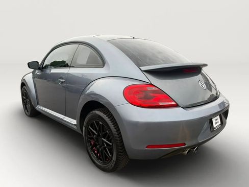 Used 2012 Volkswagen Beetle 2.5 FWD image 4
