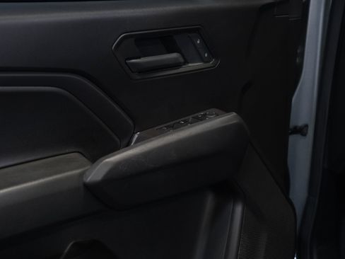 Used 2026 Chevrolet Colorado Trail Boss AWD/4WD image 24