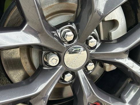 Used 2023 Dodge Challenger R/T RWD image 11