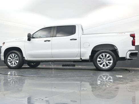 Used 2023 Chevrolet Silverado 1500 Custom image 23