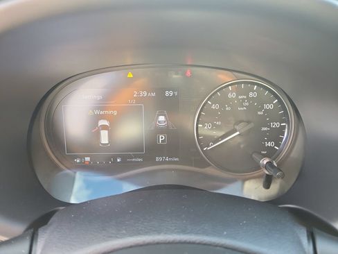 Certified 2023 Nissan Kicks SR w/ SR Premium Package FWD image 21