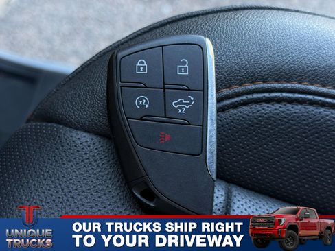 Used 2024 GMC Sierra 2500 AT4 w/ Technology Package image 35