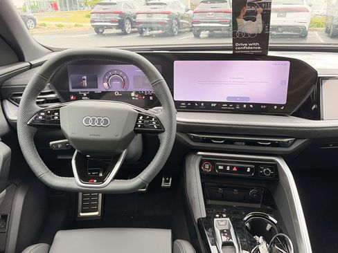 New 2026 Audi SQ5 Premium Plus AWD/4WD image 14