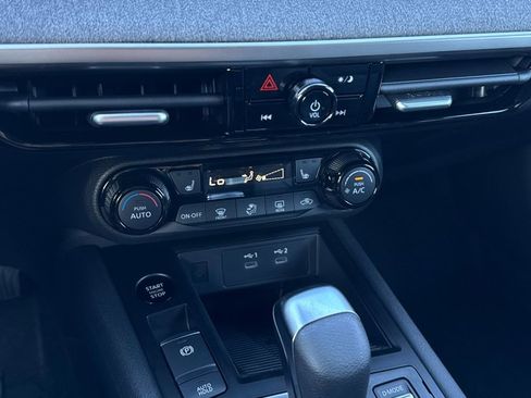 New 2026 Nissan Kicks SV w/ SV Premium Package image 17