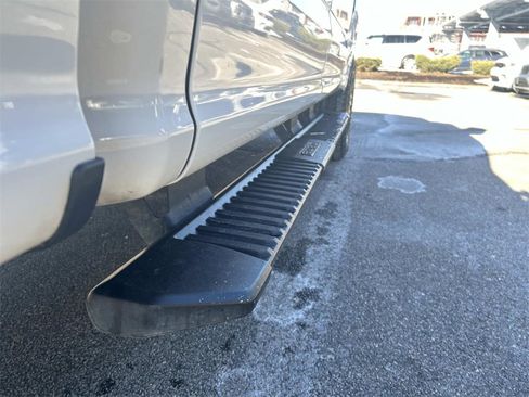 Used 2022 Ford F250 XLT w/ FX4 Off-Road Package image 20