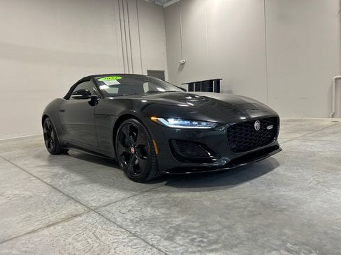 Used 2022 Jaguar F-TYPE R-Dynamic image 4