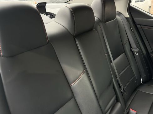 Used 2024 Nissan Sentra SR w/ SR Premium Package image 32