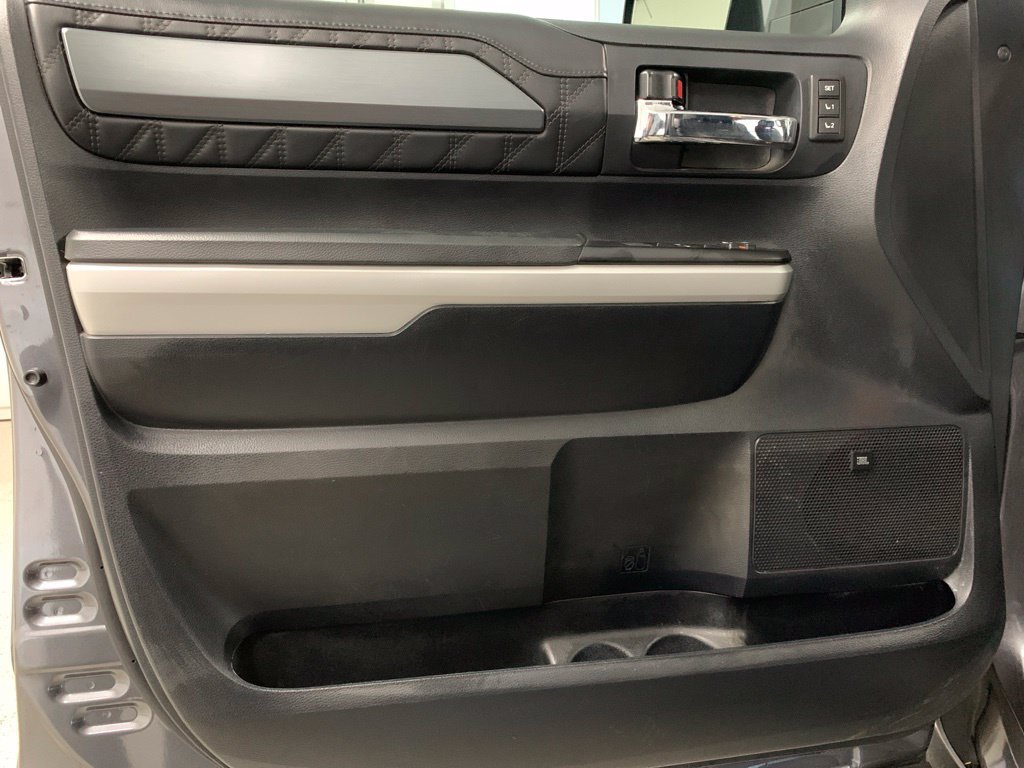 Used 2019 Toyota Tundra Platinum AWD/4WD image 17