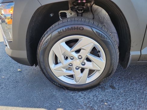 Used 2025 Hyundai Kona SE image 26