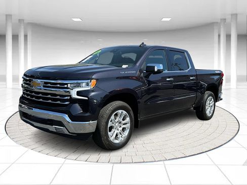 Used 2024 Chevrolet Silverado 1500 LTZ AWD/4WD image 1