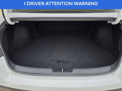 Certified 2025 Hyundai Elantra Sport FWD image 18