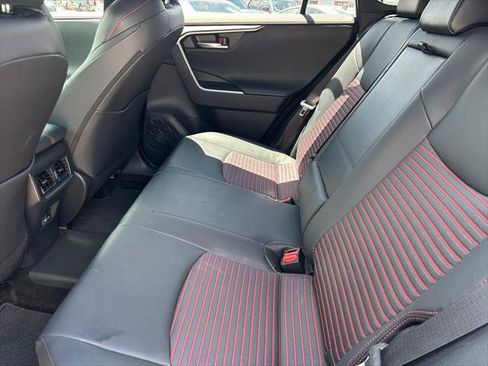 Certified 2025 Toyota RAV4 XSE AWD/4WD image 17