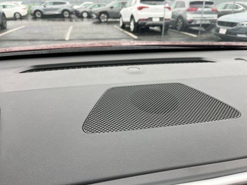 Used 2025 Nissan Altima 2.5 SV image 18